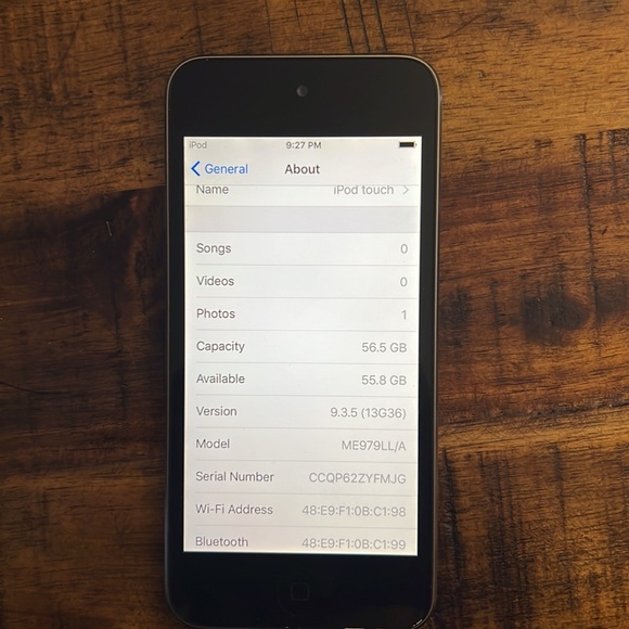 iPod touch $65 - Picture 2 of 8